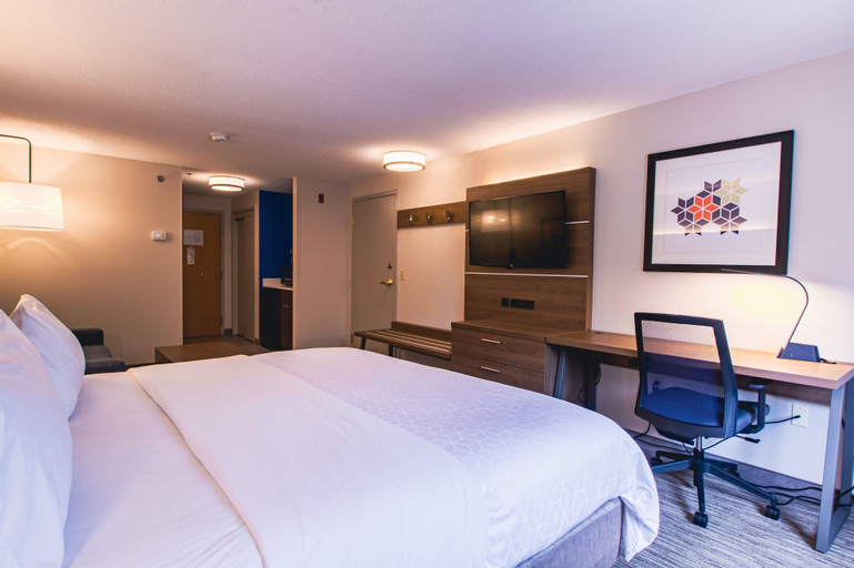 Bedroom 10