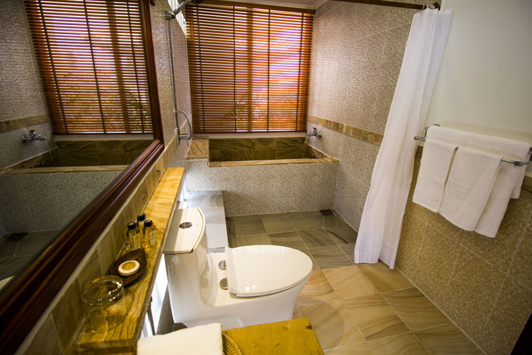 Bathroom 3, Koki Tree, Siem Reap