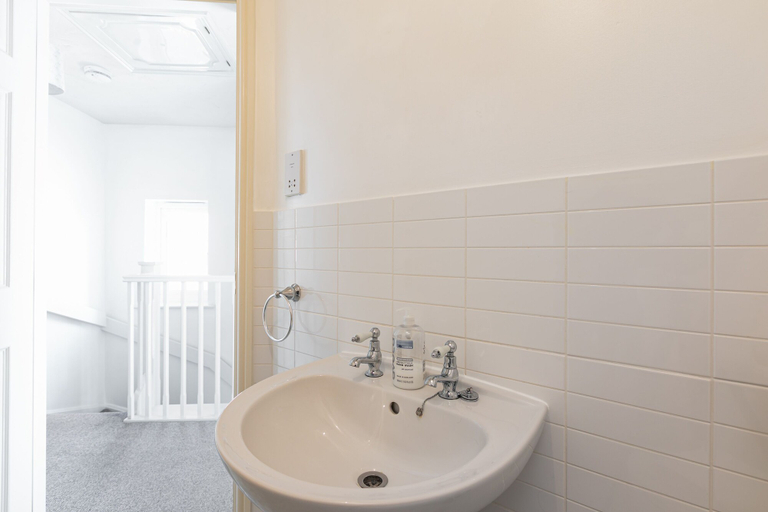 Bathroom 3, KVM - Whitebeam House, Peterborough