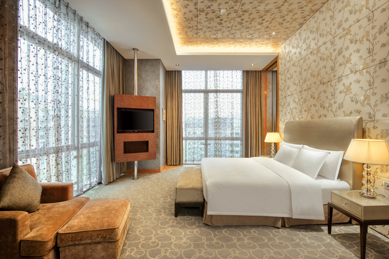 Bedroom 5, Crowne Plaza BEIJING CHAOYANG U-TOWN by IHG, Beijing