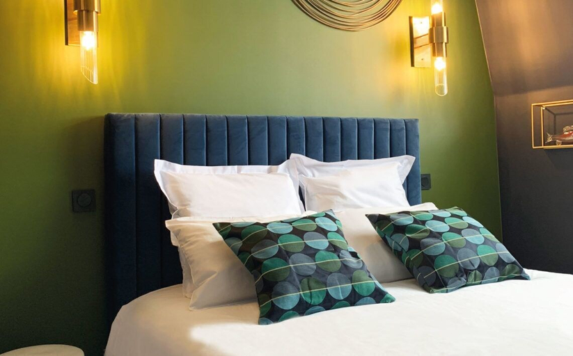 Bedroom 3, Le Globe, Côte-d'Or