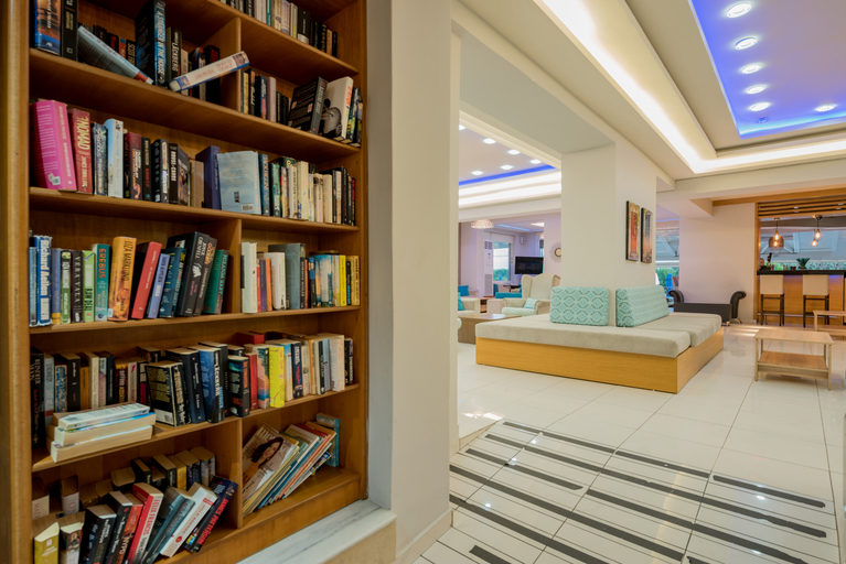 Public Area 2, Denny's Inn Hotel, Ionian Islands