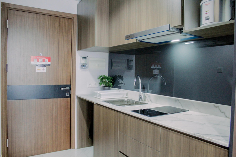 Others 3, Gorgeous and Homey 1BR Apartment The Smith Alam Sutera By Travelio, Tangerang