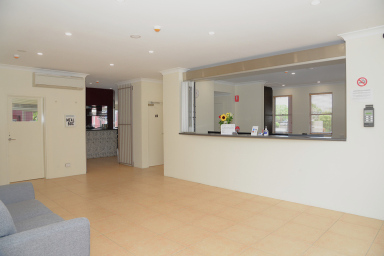 Public Area, Lismore Bounty Motel, Lismore - Pt A