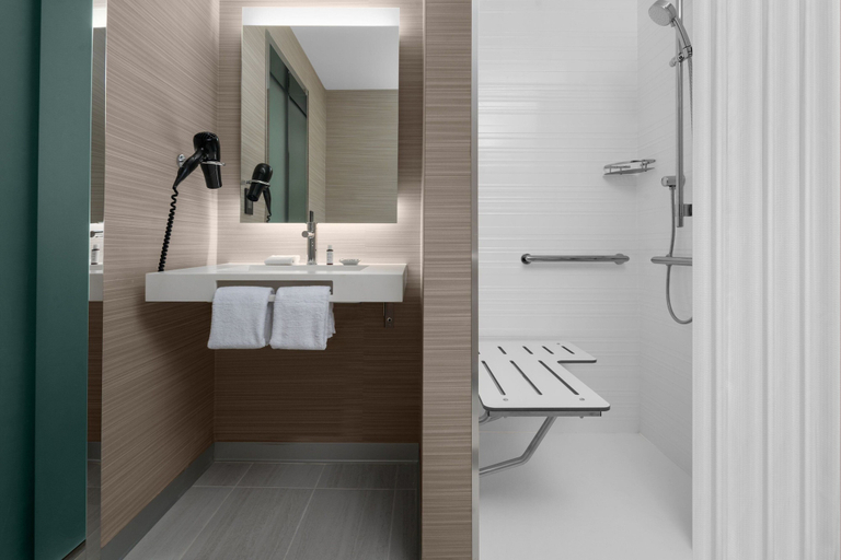 Bathroom 5, AC Hotel by Marriott Miami Brickell, Miami-Dade