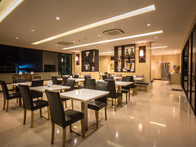 Food & Drinks, L Hotel, Muang Khon Kaen