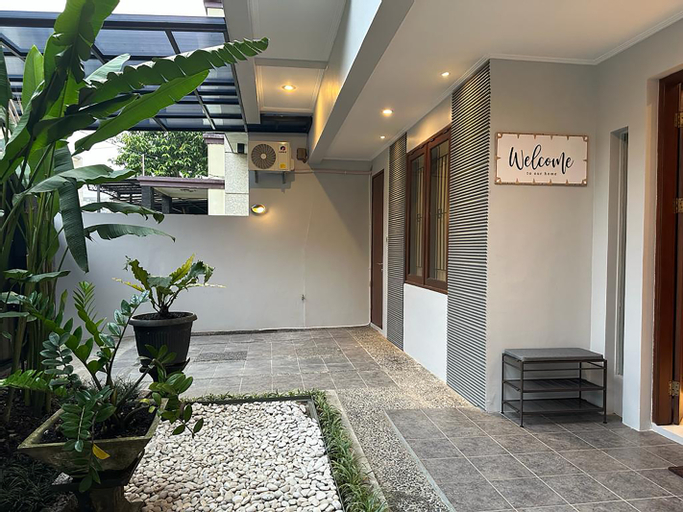 Exterior & Views 4, Villa Magnifica by REQhome, South Tangerang