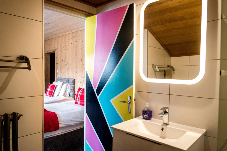 Bathroom 5, The Nant, Haute-Savoie