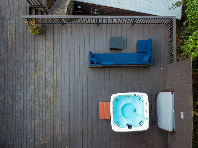 Bathroom 4, Marbella Lane Pedro Point Beach House with Hot Tub, San Mateo