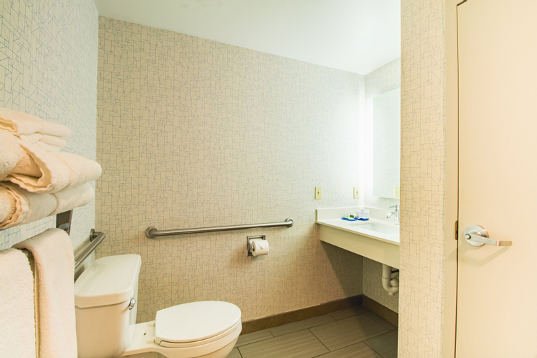 Bathroom 3