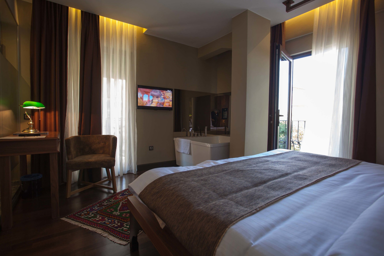 Bedroom 4, Juliet Rooms & Kitchen, Kadıköy