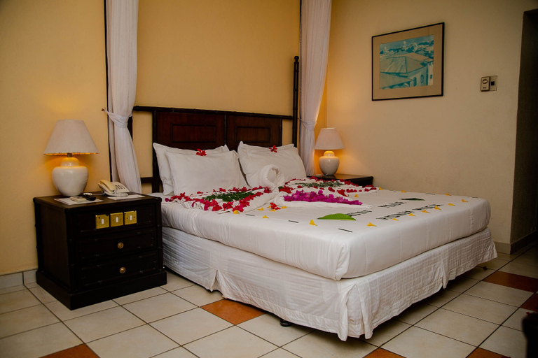 Bedroom 3, Mombasa Continental Resort, Kisauni