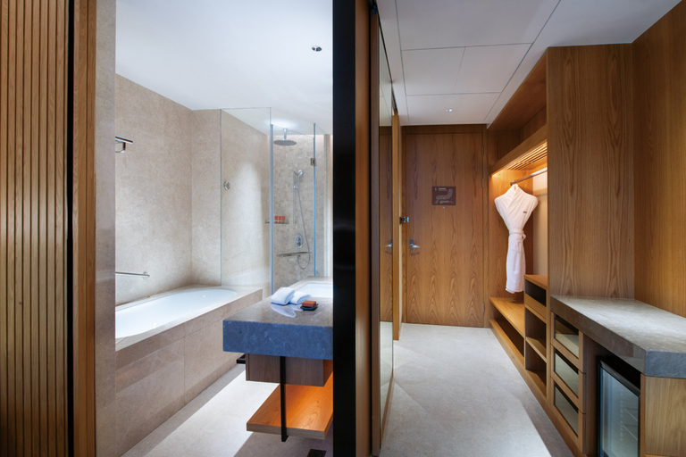 Bedroom 4, Crowne Plaza HUZHOU by IHG, Huzhou