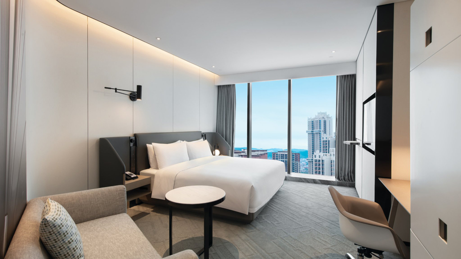 Bedroom 3, Crowne Plaza QUANZHOU RIVERVIEW by IHG, Quanzhou