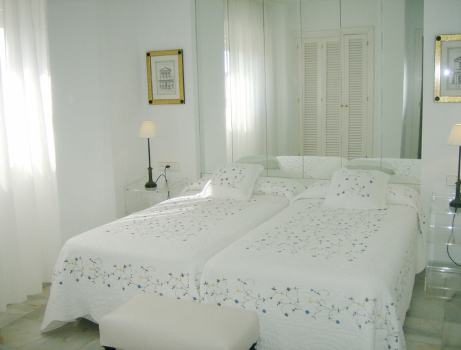 Bedroom 3, Hotel Suites Albayzin del Mar, Granada