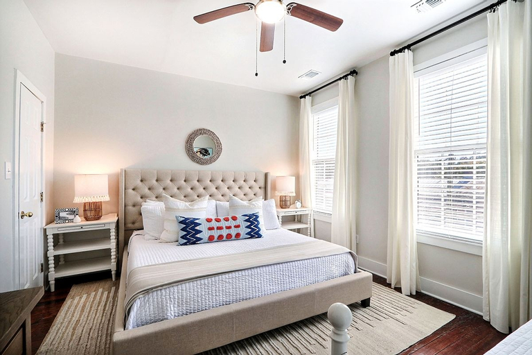 Bedroom 18