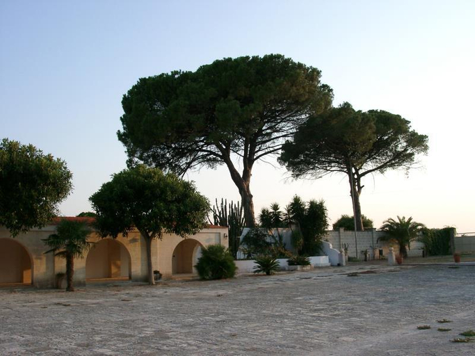 Others 3, Masseria Mazzetta Salice Salentino, Lecce