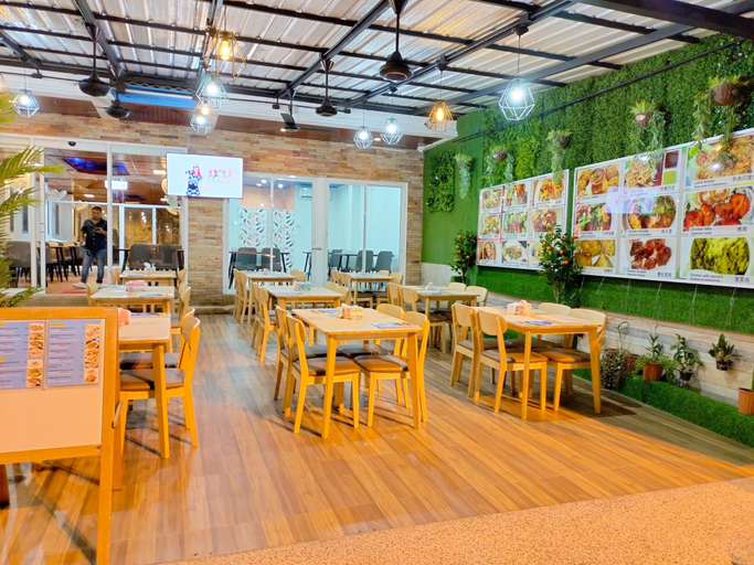 Food & Drinks 2, Inspira Patong, Phuket Island