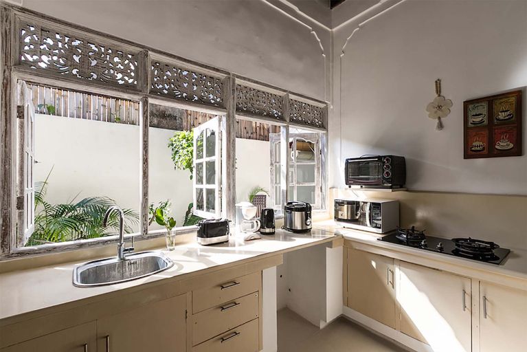 Others 2, Villa Nyama - 10 mins walk from Oberoi street - Secluded & quiet, Badung