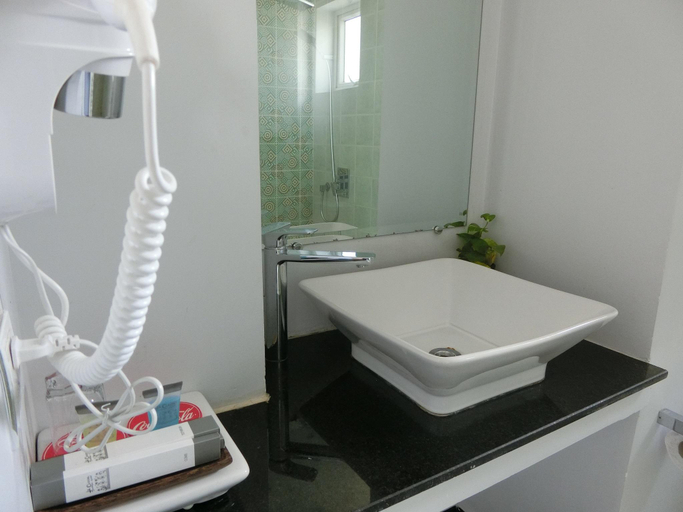 Bathroom 5, Le Cocon Boutique Hotel, Phnom Penh