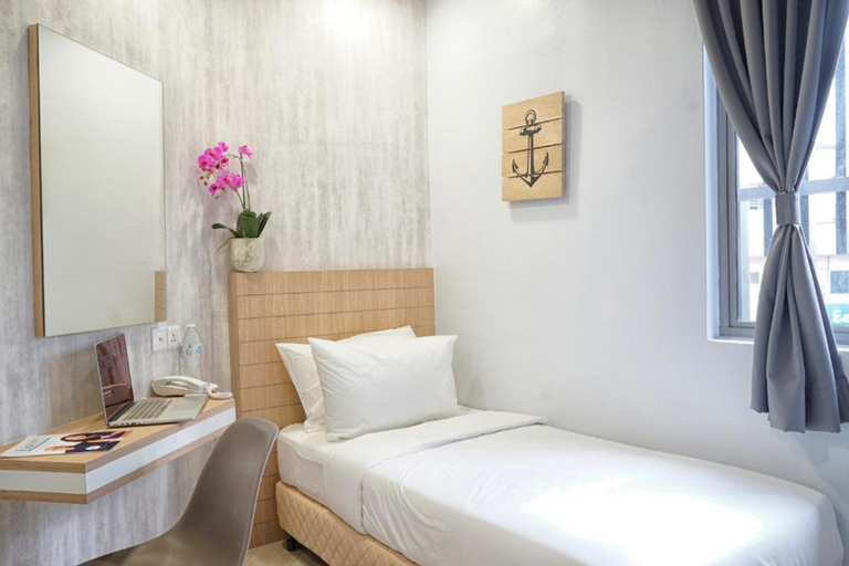 Bedroom 3, Lighthouse Hotel & Shortstay, Petaling Jaya