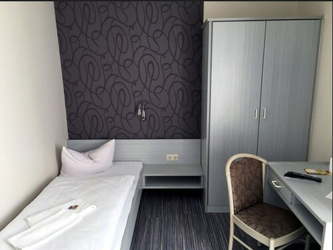 Bedroom 2, Hotel Landsknecht, Rhein-Sieg-Kreis