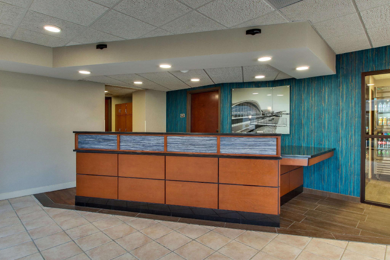 Public Area 2, Pear Tree Inn St. Louis Airport, Saint Louis