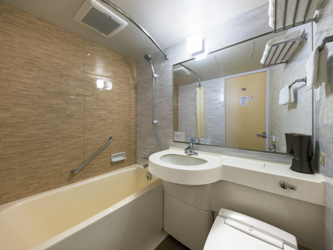 Bathroom 5, Hotel Villa Fontaine Tokyo - Ueno Okachimachi, Taitō
