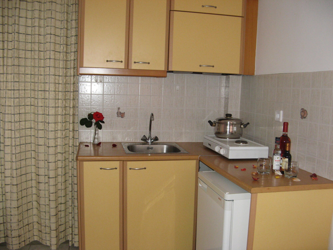 Others 5, Hotel Fotini, Epirus