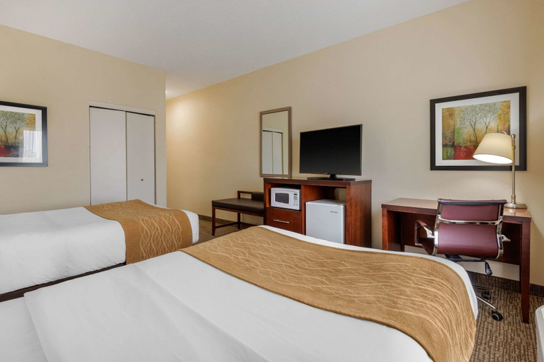 Bedroom 3, Comfort Inn & Suites Camden, Kershaw