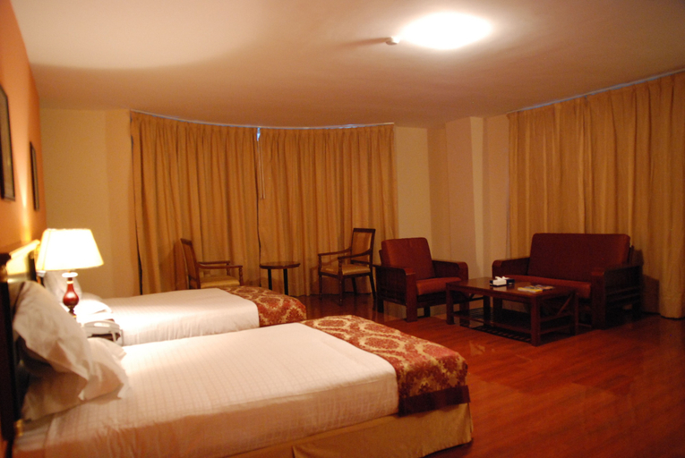Bedroom 3, Churchill Hotel, Addis Abeba