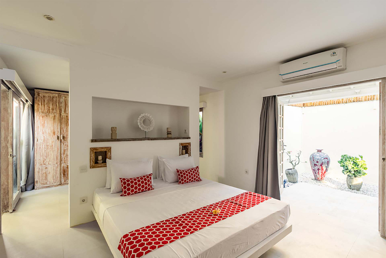 Bedroom 3, Villa Nyama - 10 mins walk from Oberoi street - Secluded & quiet, Badung
