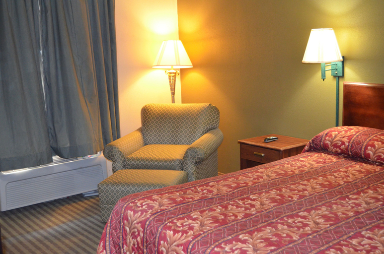 Bedroom 3, Plaza Inn Big Spring, Howard