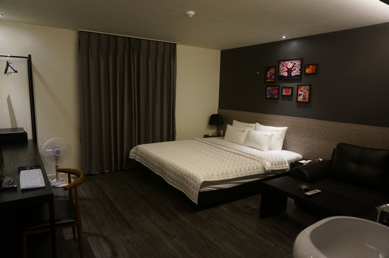 Bedroom 4
