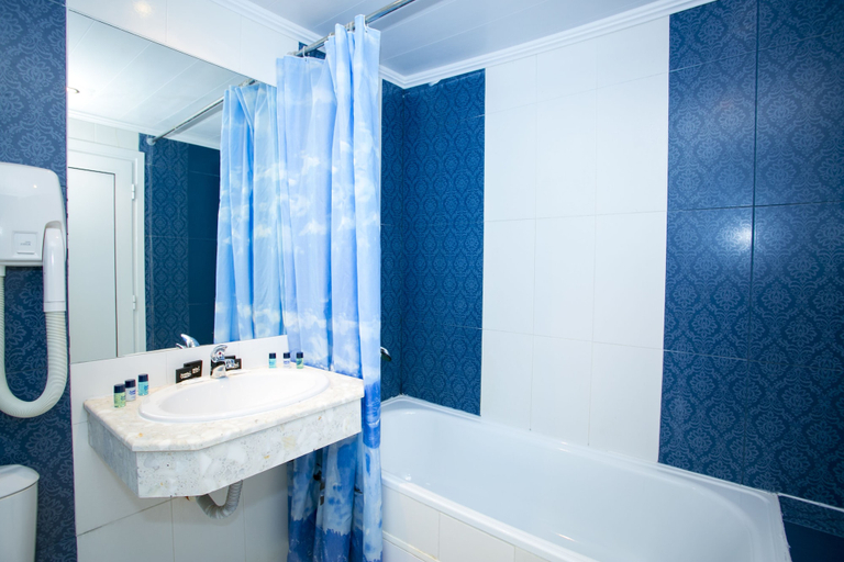 Bathroom 4, Chaika Beach Resort, Nesebar