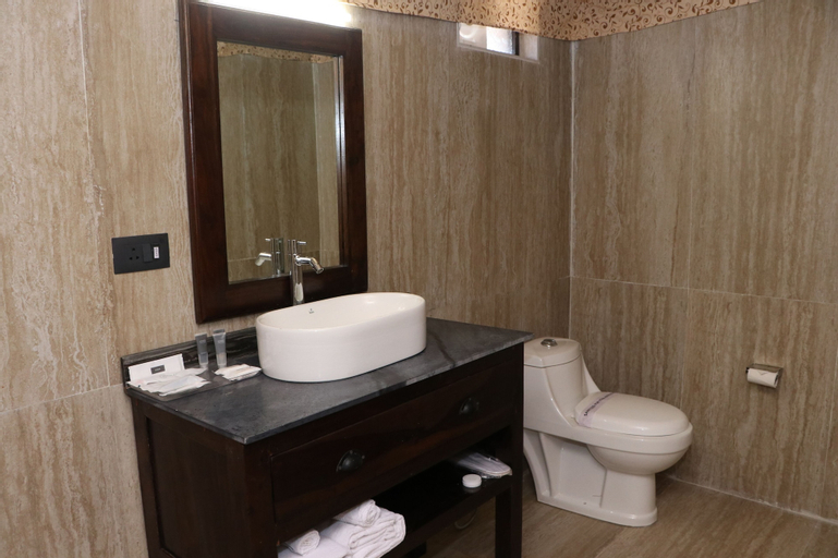 Bathroom 2