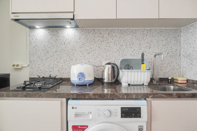 Others 4, Simply Look Studio at Green Sedayu Apartment By Travelio, West Jakarta