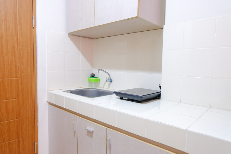 Others 3, Great Deal Studio at Pinewood Apartment By Travelio, Sumedang
