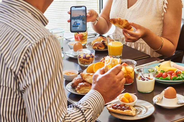Food & Drinks 8