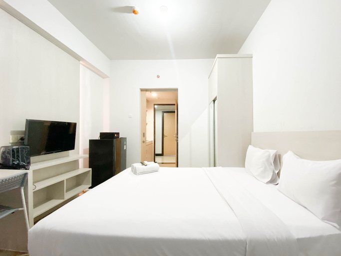 Bedroom 2, Minimalist and Cozy 1BR The Alton Apartment By Travelio, Semarang