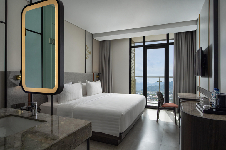 Bedroom 16