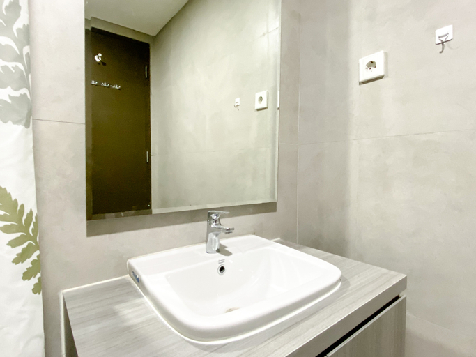 Bedroom 3, Cozy and Comfort 2BR at Pollux Chadstone Apartment By Travelio, Cikarang