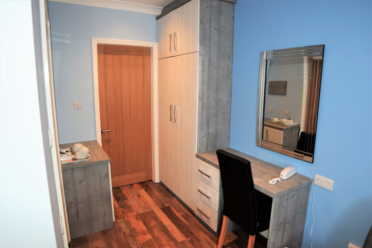 Others 5, Dovedale Hotel, Lincolnshire