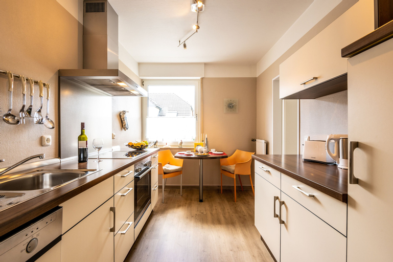 Dining Room 8
