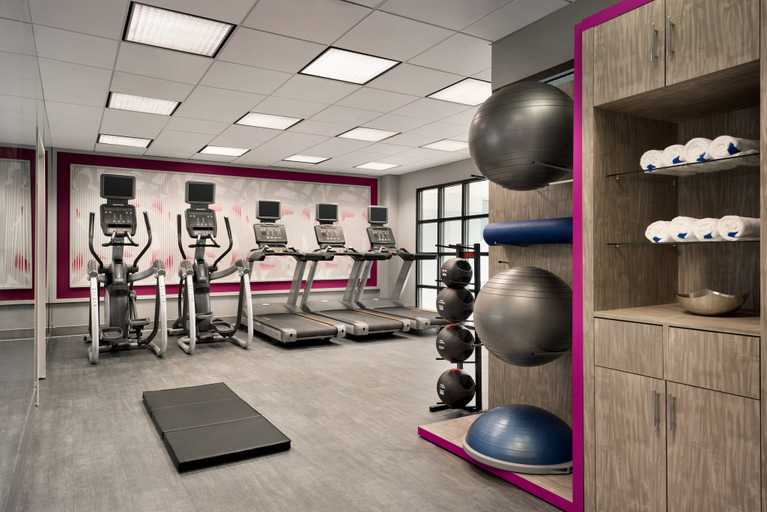 Others 4, Crowne Plaza ENGLEWOOD by IHG, Bergen