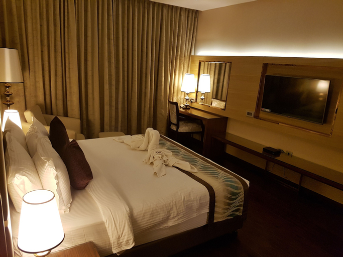 Bedroom 6