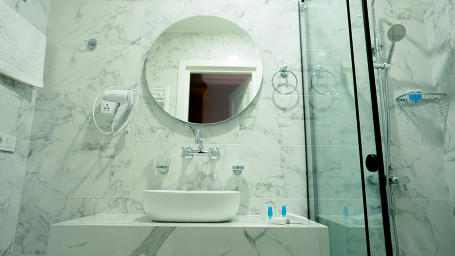 Bathroom 4, Manufactura, Tbilisi