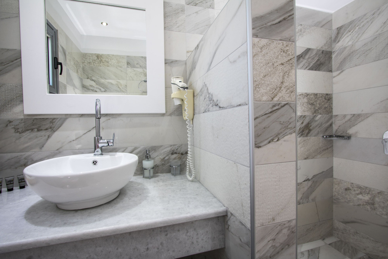 Bathroom 3, Our Villa Santorini, South Aegean