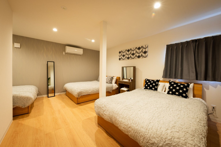 Bedroom 2, APHONGO HOTEL, Sapporo
