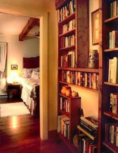 Bedroom 3, Folkestone Inn, Swain